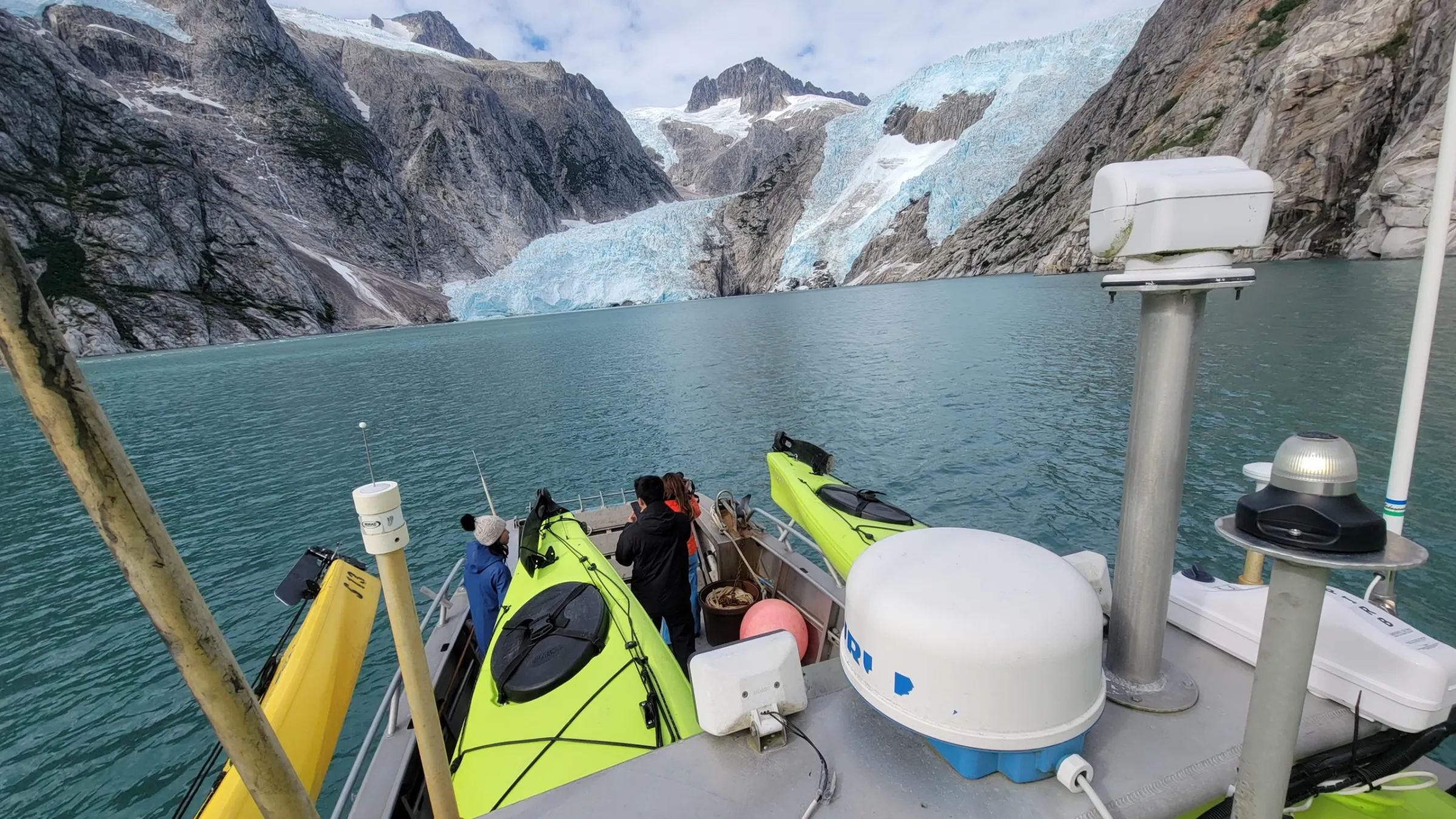 theee northwestern glacier