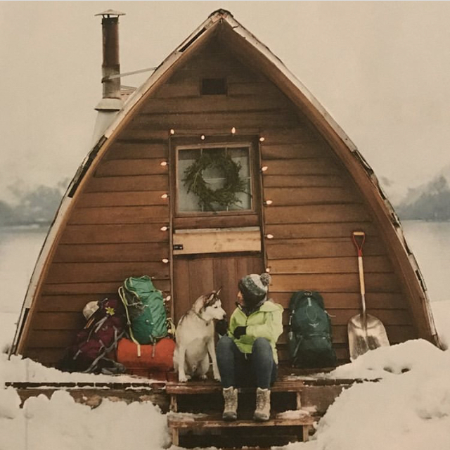 Seaside Beach Seward Alaska Kayaking Fishing Lodging Camping Guided Trips Cabin rental on the beach front