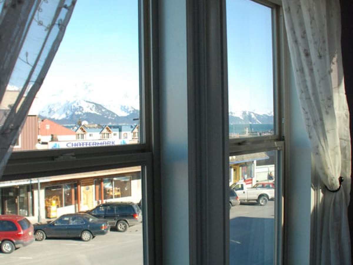 Sunrise Suite, Sauerdough Lodging, Seward, AK