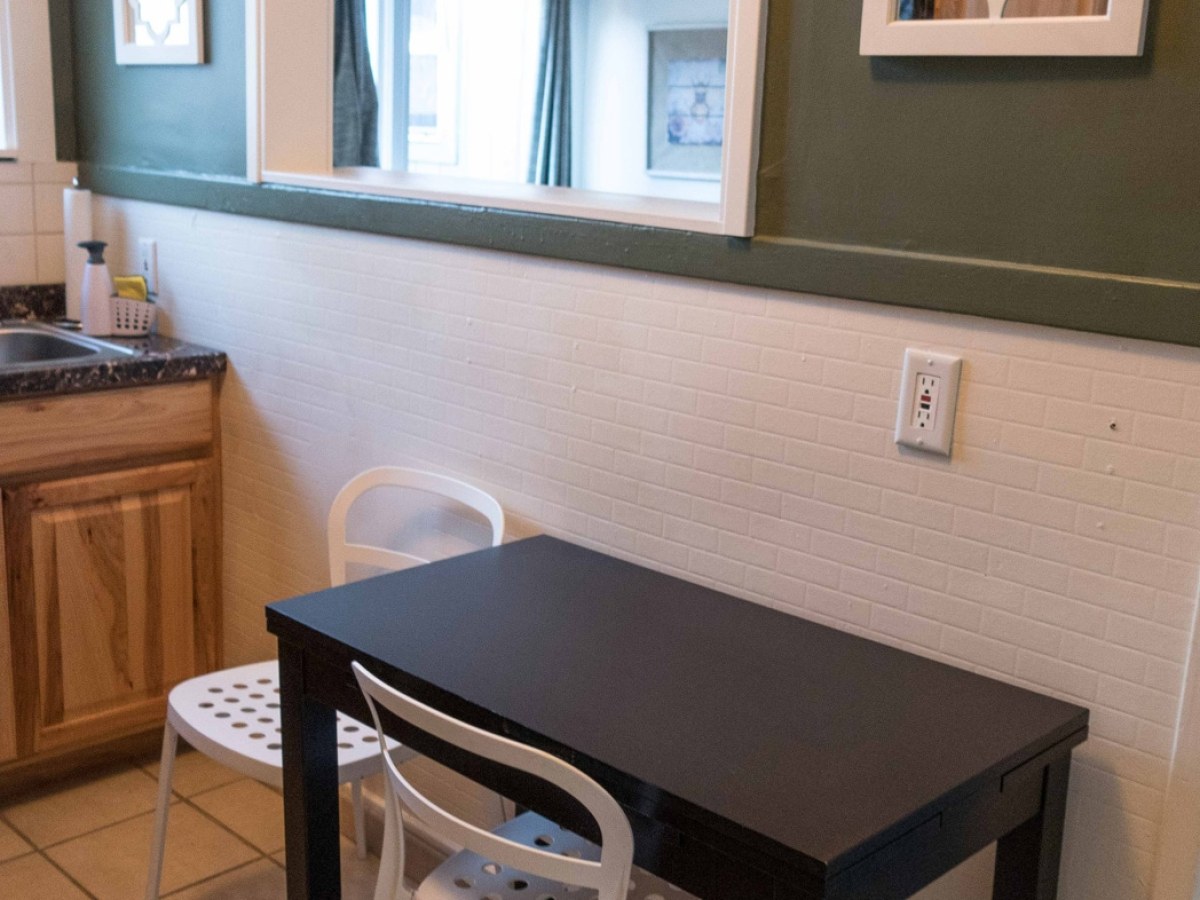 The Sleeper, Sauerdough Lodging, Seward, AK