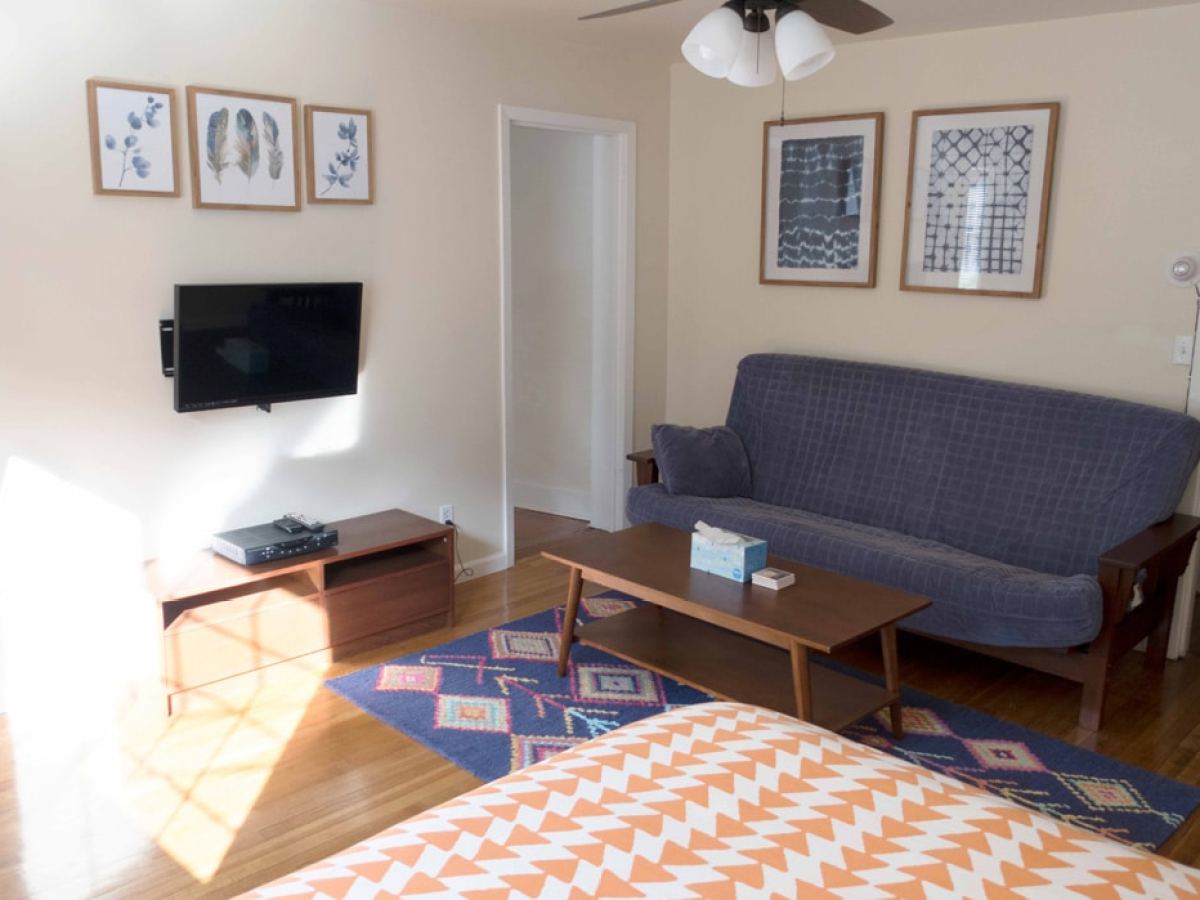 Adventure Studio, Sauerdough Lodging, Seward, AK