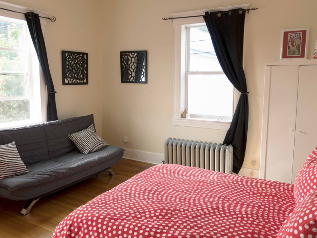 Sauerdough lodging, Day's End Apartment, Seward, AK