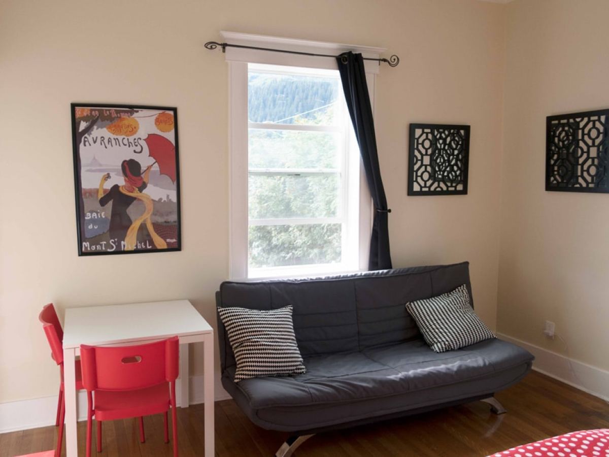 Sauerdough lodging, Day's End Apartment, Seward, AK