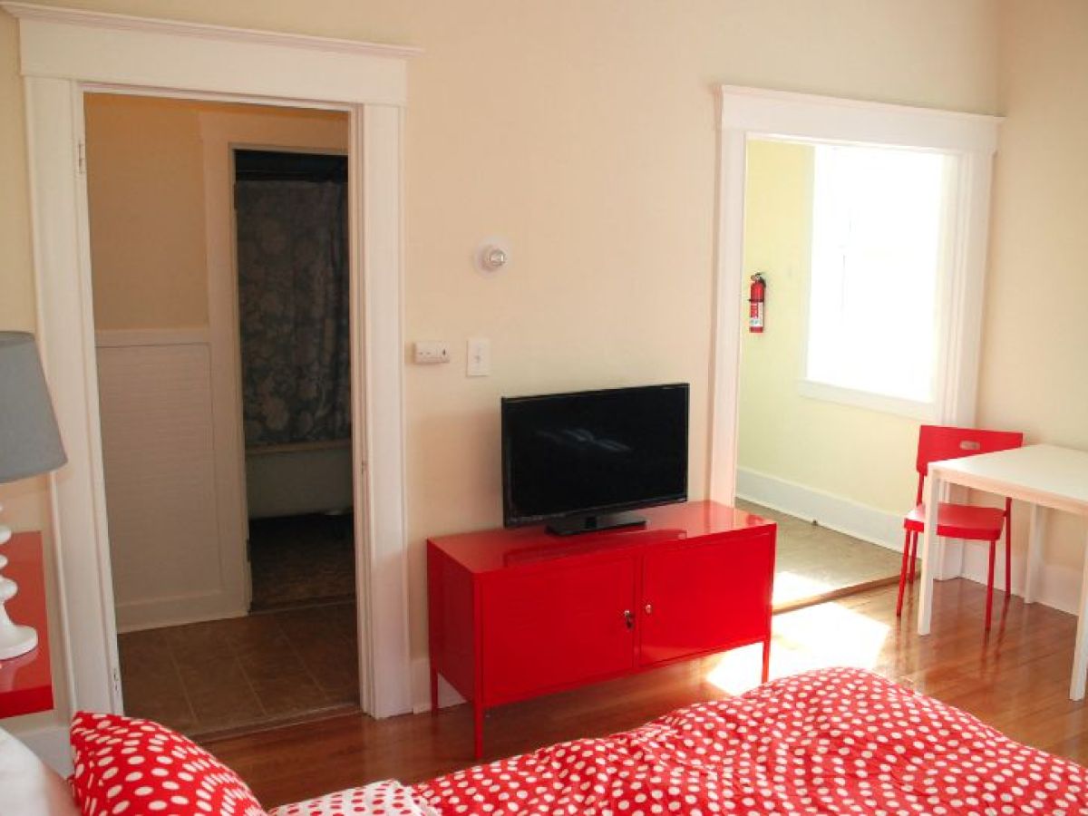 Day's End Apartment in Seward