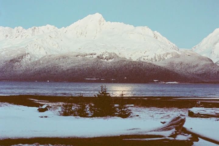 water next to the ocean
