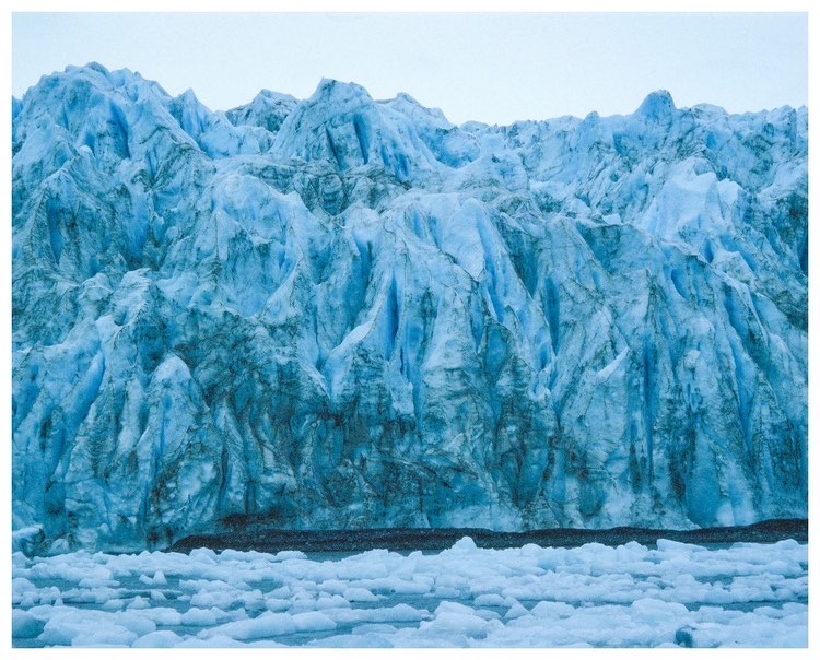 a snow covered mountain